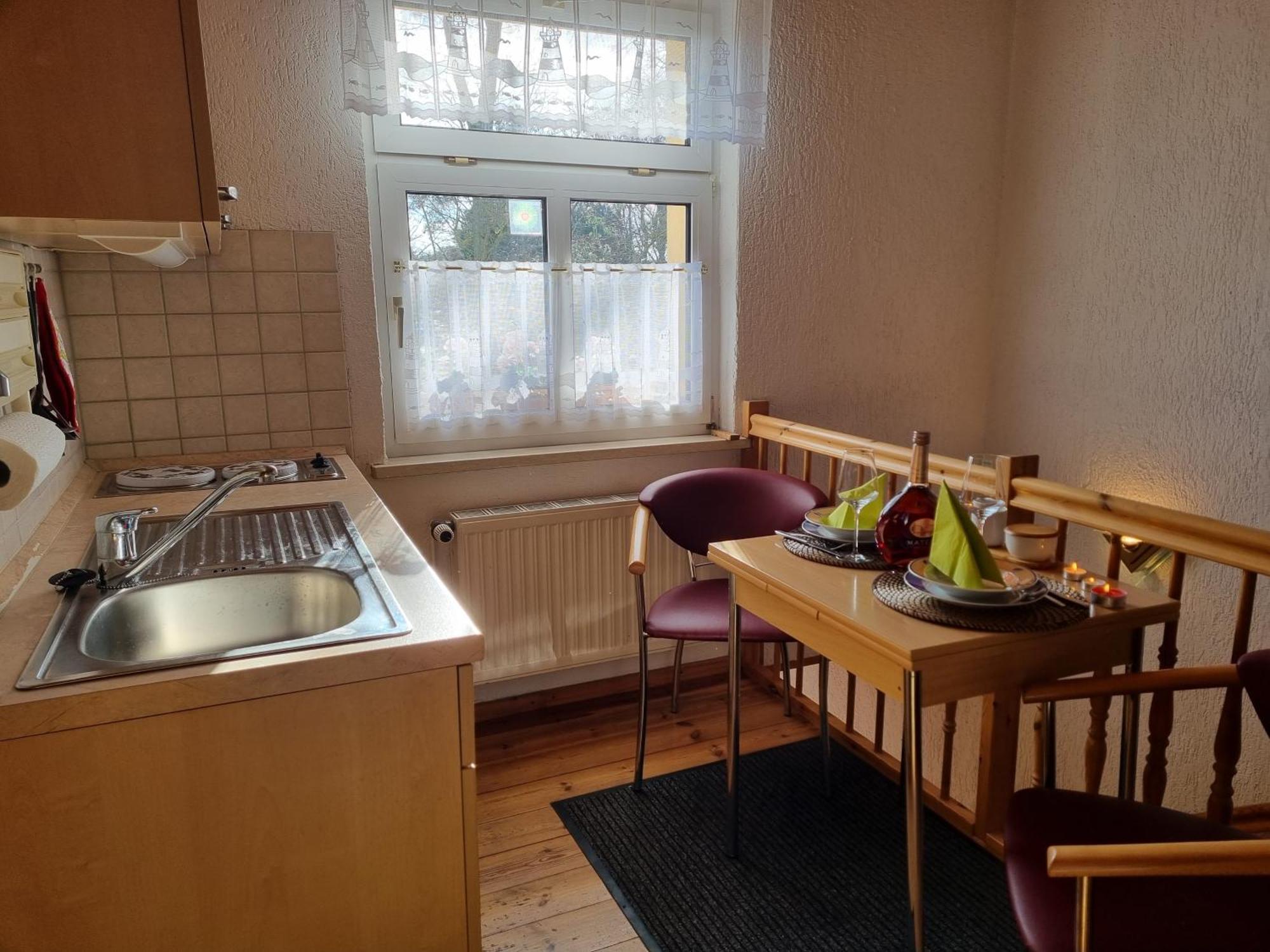 Kleine, Aber Feine Ferienwohnung Am Park Ostseebad Heringsdorf Exterior foto
